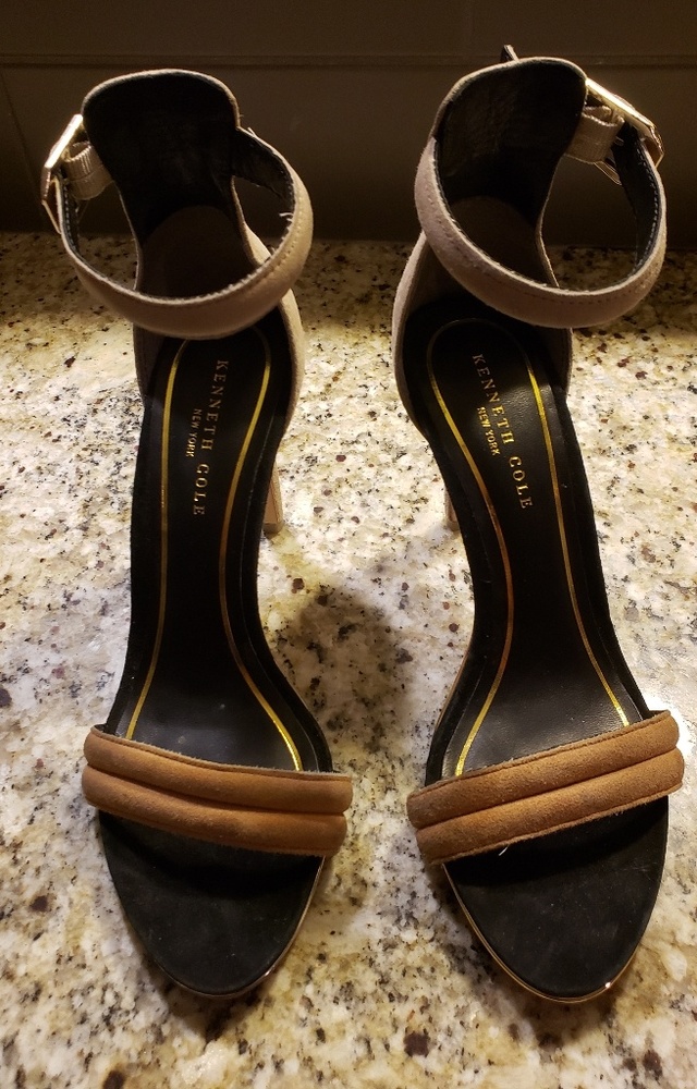 Tan color block Kenneth Cole Brooke pumps
